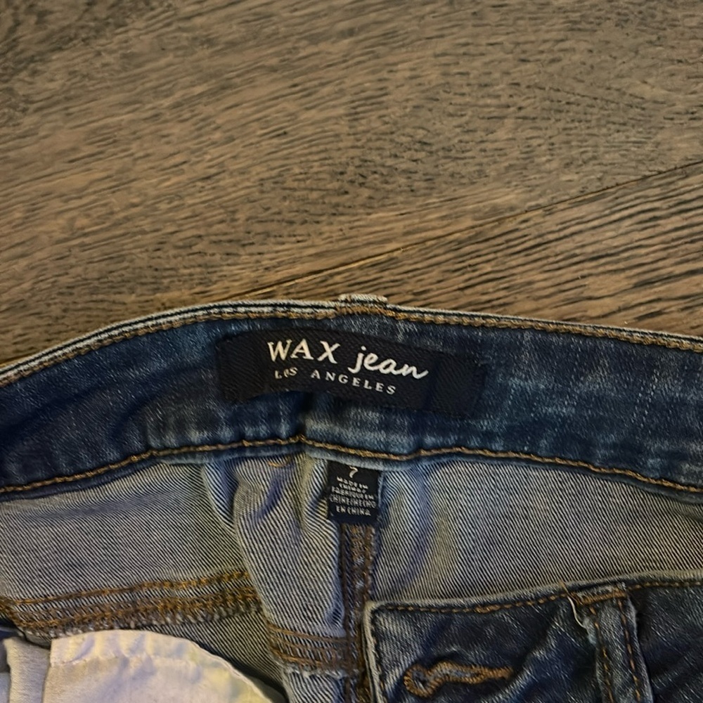 Wax distressed skinny jeans  Sz 7 - Picture 5 of 15